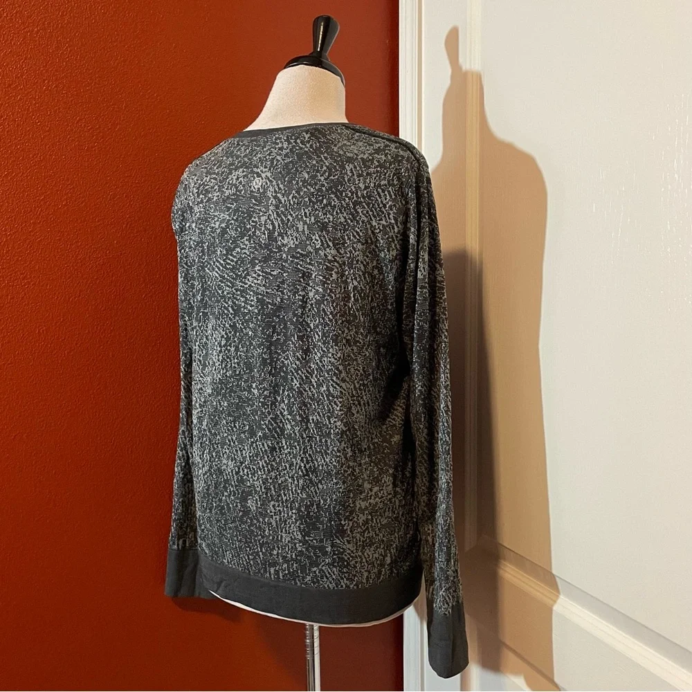 Lululemon Athletica Women’s Swiftly Breathe Floral‎ Fauna Long Sleeve Shirt Top